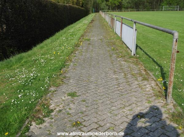 Onkel Melli Arena - Büren/Westfalen-Wewelsburg