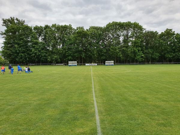 Fotbalové hřiště FK Brandýsek - Brandýsek