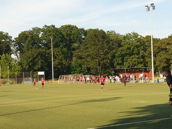 Bezirkssportanlage Honigstraße - Duisburg-Meiderich