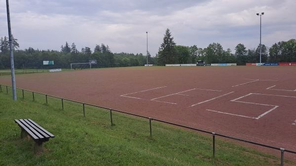 Sportplatz am Wald 2 - Leisel