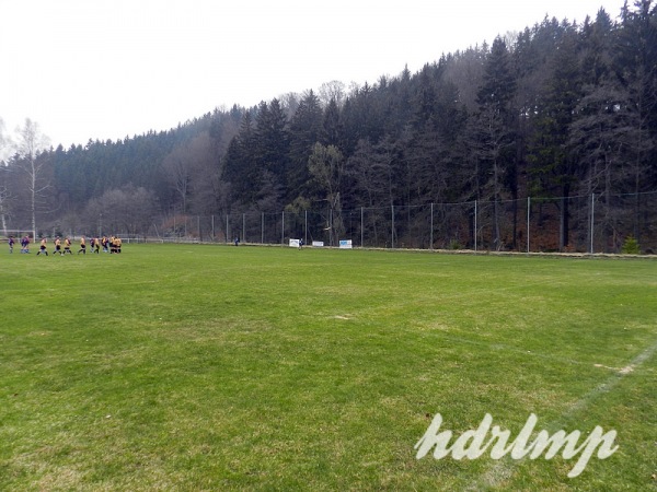 Sportplatz an der Mühle - Thermalbad Wiesenbad