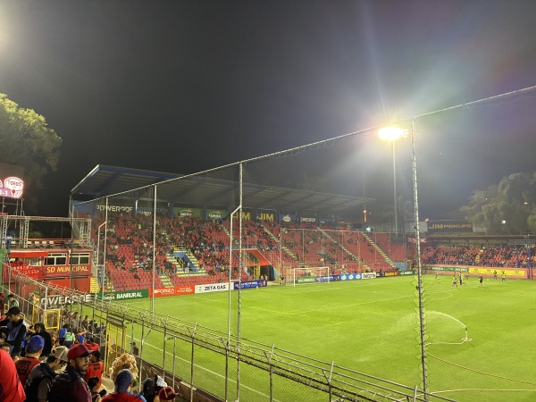 Estadio El Trébol - Ciudad de Guatemala