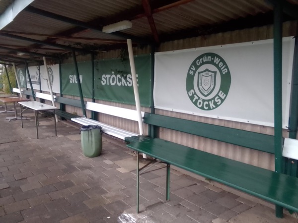 Sportplatz an der Mehrzweckhalle - Stöckse
