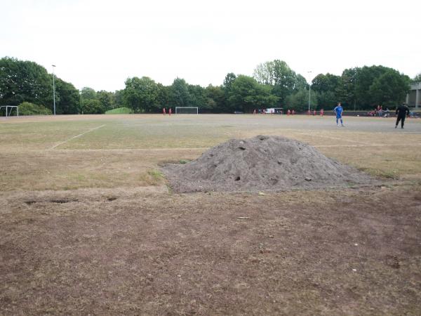 Sportanlage Querenburger Straße - Bochum-Wiemelhausen