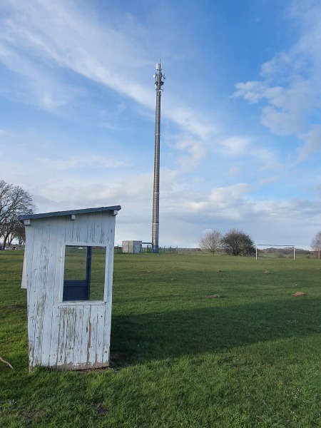 Sportplatz am Funkturm - Eixen-Kavelsdorf