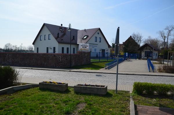 Stadion des Friedens - Leuna