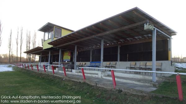 Glück-Auf-Kampfbahn Nebenplatz - Menteroda