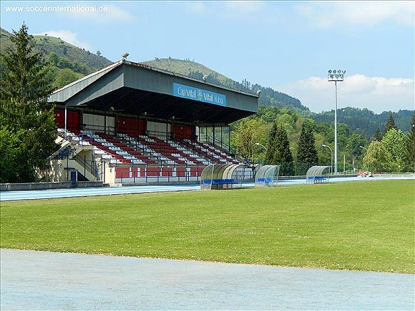 Estadio Ellakuri - Llodio (Laudio), PV