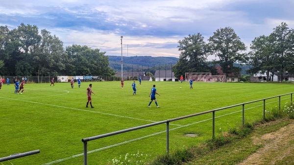 Weinrosen-Sportplatz - Konz-Oberemmel