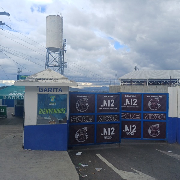 Estadio Santo Domingo - Mixco