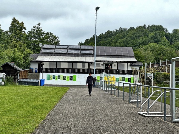 Nuhnekampfbahn - Hallenberg