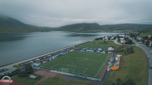 Kerecisvöllurinn - Ísafjörður