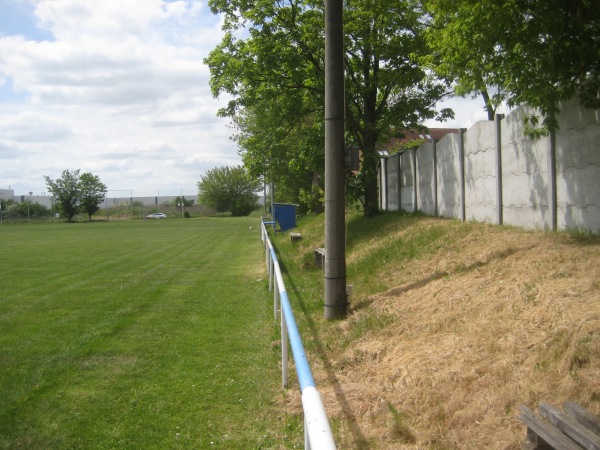 Sportplatz Mühlenstraße - Hohe Börde-Hermsdorf
