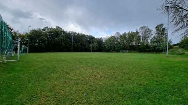 Sportanlage am Freibad Platz 2 - Rudelzhausen-Tegernbach