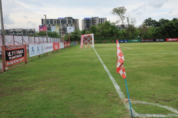 CK Stadium - Pluak Daeng