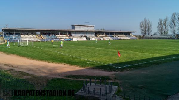 Stadionul Tineretului Urziceni - Urziceni