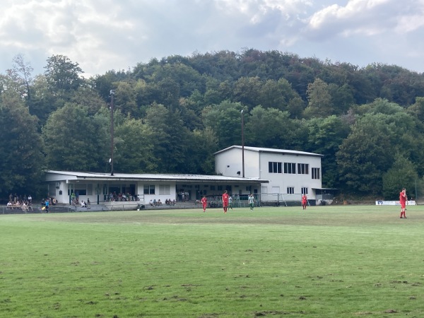 Sportplatz Nüstenbacher Straße - Mosbach