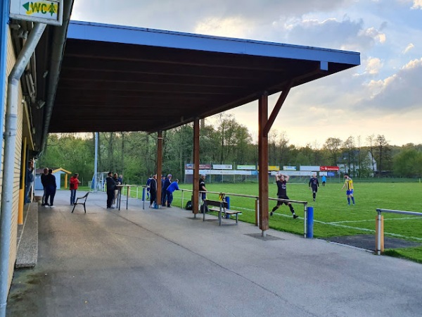 Ilse-Kampfbahn - Lemgo-Entrup