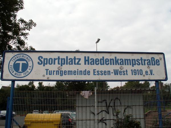 Sportplatz Haedenkampstraße - Essen/Ruhr-Altendorf