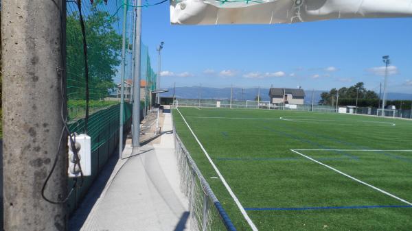 Campo de Fútbol A Pelada - Faxilde, Galicia