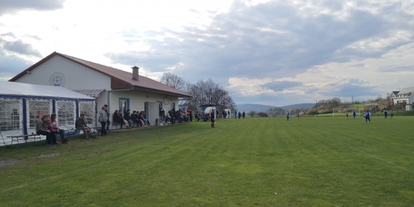 Fotbalové hřiště Šýkořice - Šýkořice