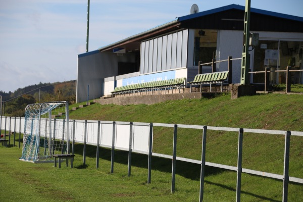 Sportplatz Tüschwieschen - Gönnersdorf/Eifel