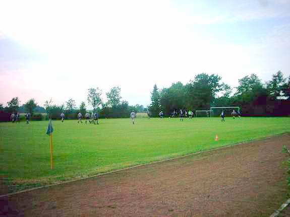 Sportplatz Grundschule Holthausen - Lingen/Ems-Holthausen-Biene