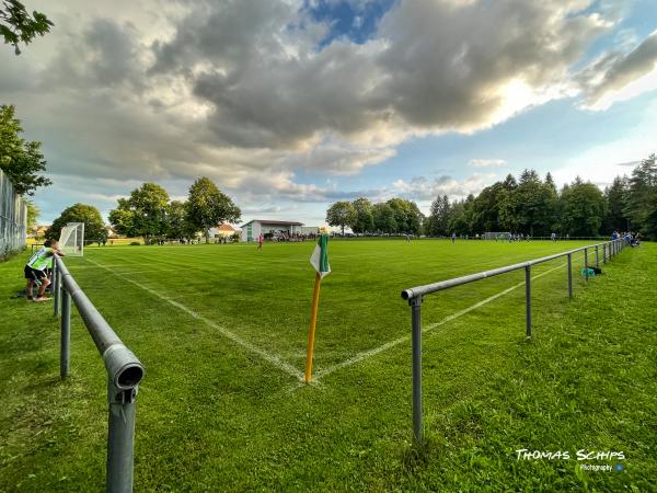 Sportanlage am Neuen Brunnen - Renquishausen