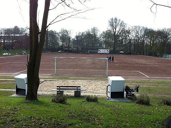 Sportplatz Quellental - Hamburg-Nienstedten