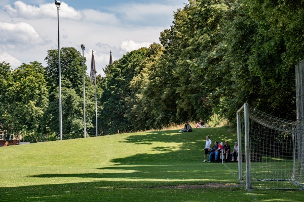 Städtische Sportanlage Oberer Wöhrd Platz 2 - Regensburg-Stadtamhof
