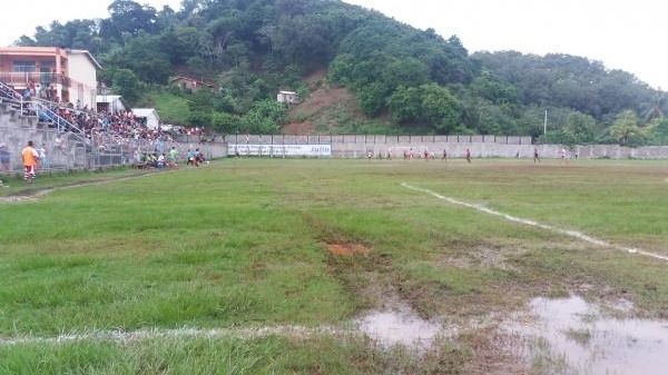 Estadio Julio Galindo  - Coxen Hole