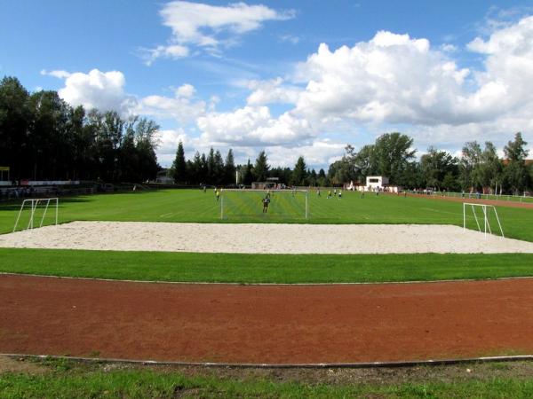 Friedrich-Ludwig-Jahn-Stadion - Teuchern