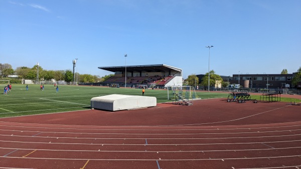 White Hart Lane Community Sports Centre - Wood Green, Greater London