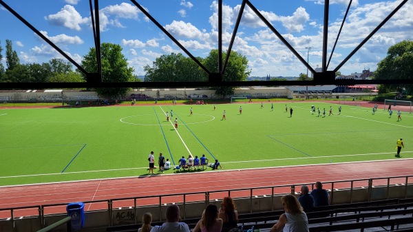 Sportanlage Kleinfeldchen - Wiesbaden-Distrikt Kleinfeldchen