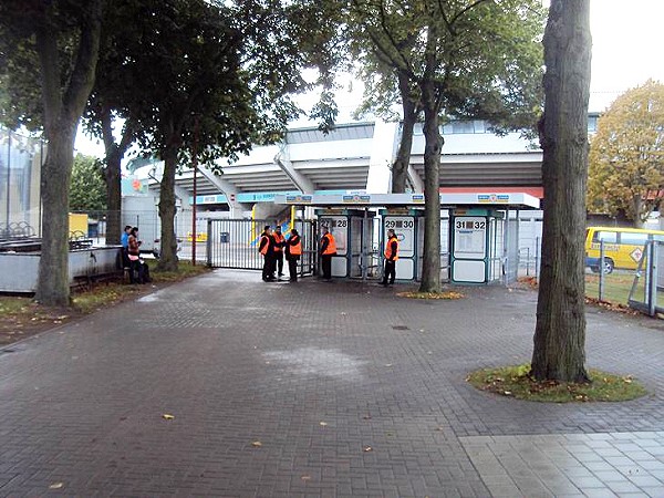 Eintracht-Stadion B-Platz  - Braunschweig