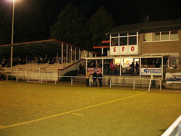 Willi-Vieler-Stadion - Iserlohn-Oestrich