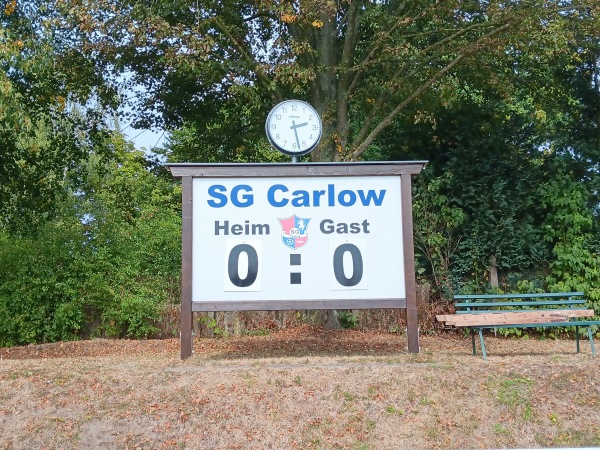 Sportstätte Rehnaer Straße - Carlow/Mecklenburg