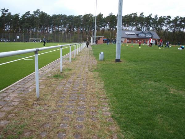 Waldstadion Falkenstraße - Schloß Holte-Stukenbrock-Sende