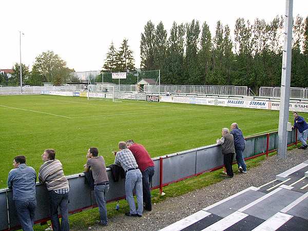 Richard-Gebert-Sportanlage - Schwadorf