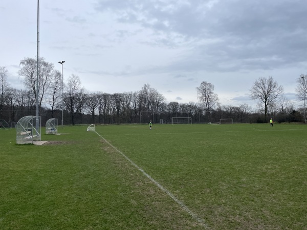 Sportpark De Pinkenberg veld 6-DVOV - Rozendaal
