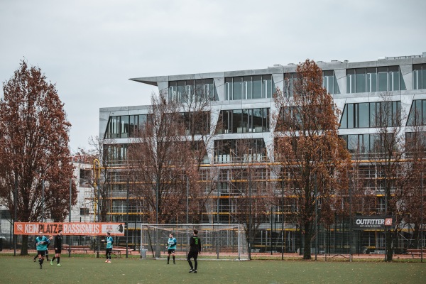 Laskersportplatz 2 - Berlin-Friedrichshain