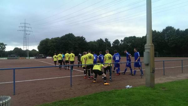 Bezirkssportanlage Gnadental Platz 2 - Neuss-Gnadental