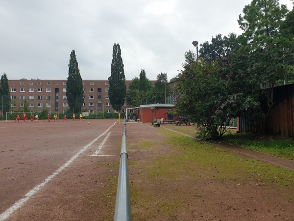 Sportplatz Meister-Francke-Straße - Hamburg-Steilshoop