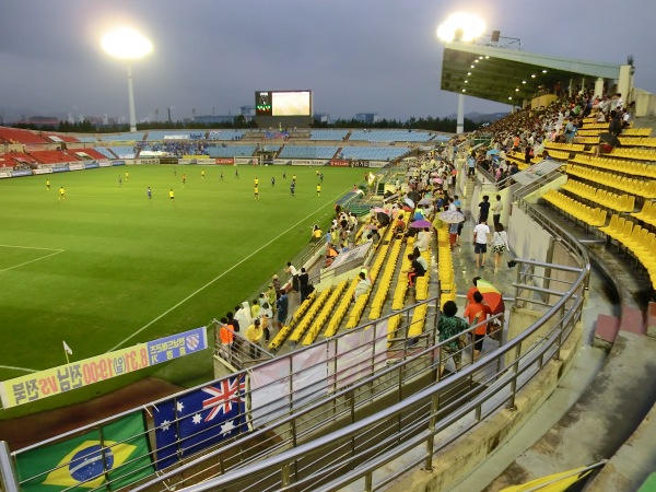 Gwangyang Football Stadium - Gwangyang