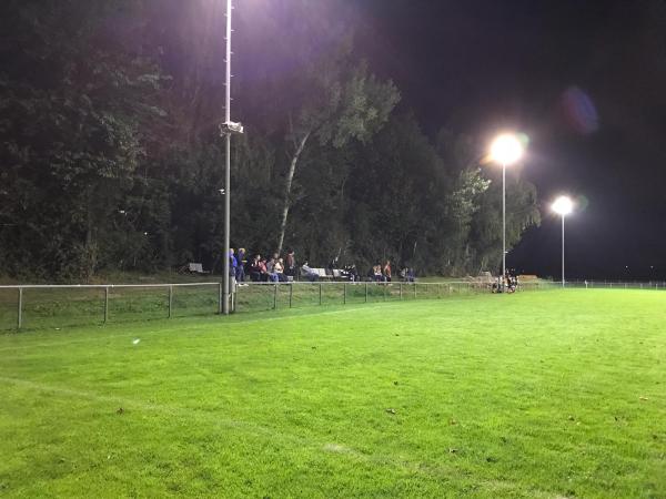 Sportplatz Huebwis - Niederweningen