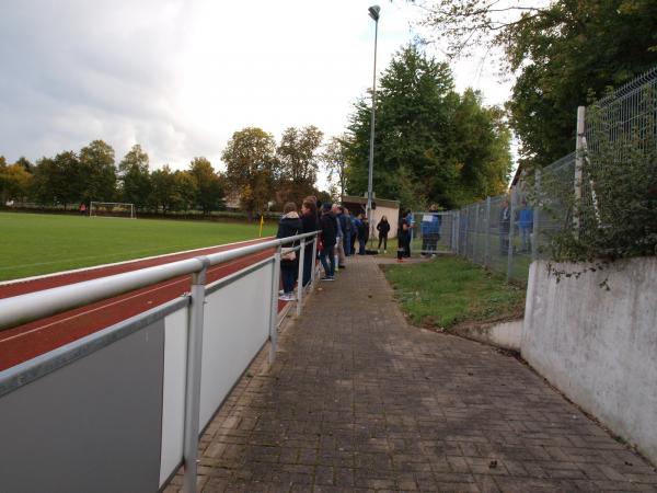 Sportplatz Am Löwener Tor - Willebadessen-Peckelsheim