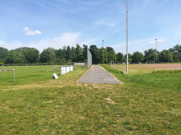 Sportanlage an der Kühweide - Rödersheim-Gronau