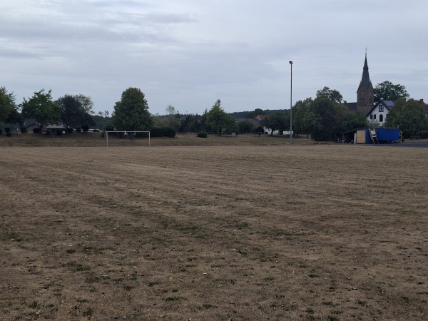 Sportanlage Schlitzer Straße Platz 2 - Burghaun-Langenschwarz