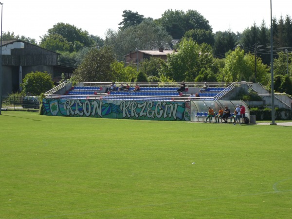 Boisko w Krzęcinie - Krzęcin