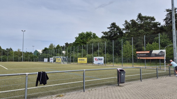 Kultur- und Sportzentrum Martinsee TSV-Platz 2 - Heusenstamm